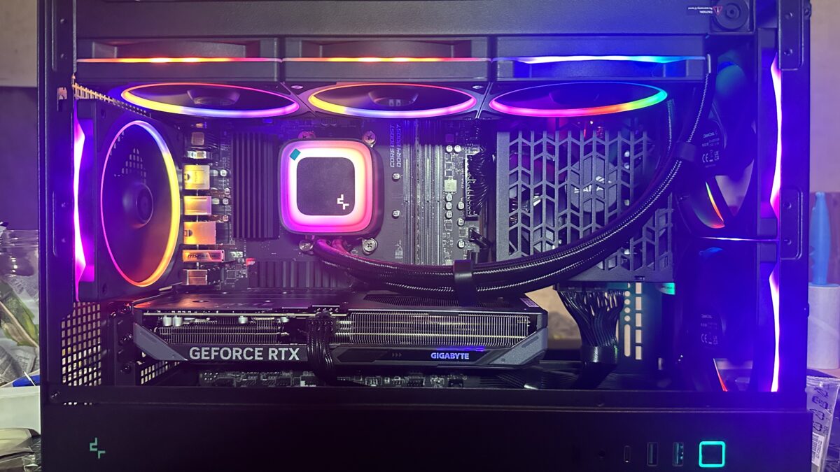 Эстетичная сборка, AMD 5700X RTX 5060 Ti